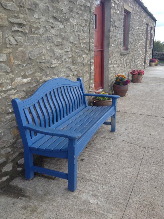 Curlew Barn Bed and Breakfast Leyburn Buitenkant foto