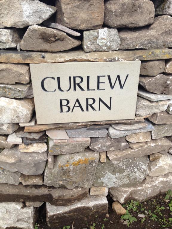 Curlew Barn Bed and Breakfast Leyburn Buitenkant foto